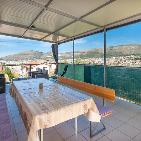 Mara Trogir