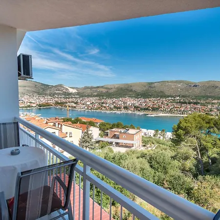 Apartment Mara